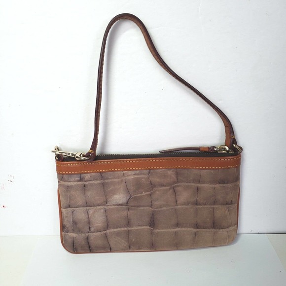 Dooney And Burke Wristlet Wallet Brown Clutch Pouch Leather Small Quality Logo - Picture 3 of 9